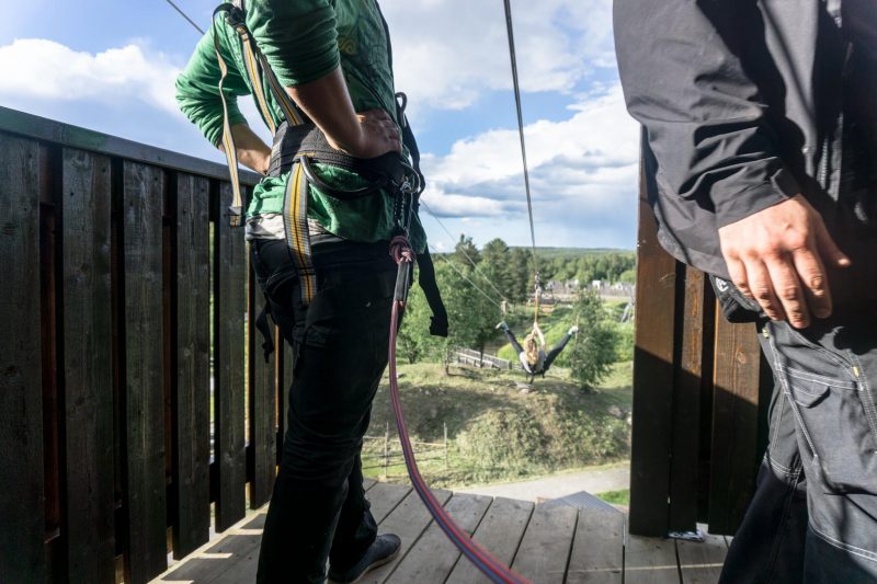 zipline